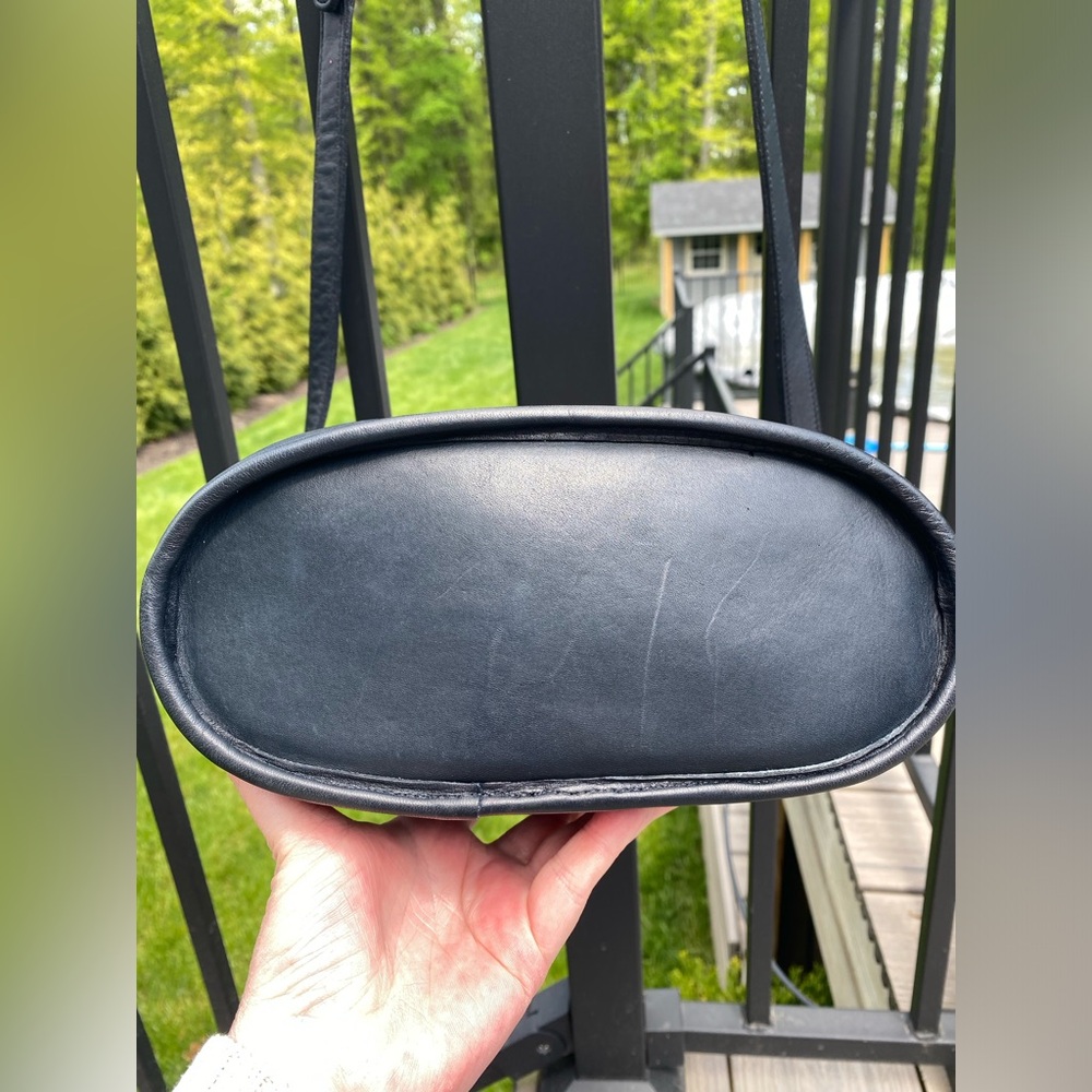 Vintage Coach Navy Blue Leather Binocular Bag #9853 - Picture 8 of 16